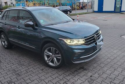 VW Tiguan 109.000 km 22.900 &euro; Berlin 12099