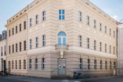 Wohnung zum Mieten in Potsdam 2.980 € 173 m² 5 zimmer