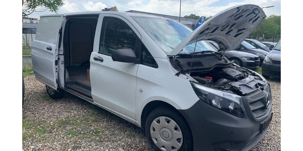 Mercedes-Benz Vito 206.000 km 11.299 &euro; Berlin 10829