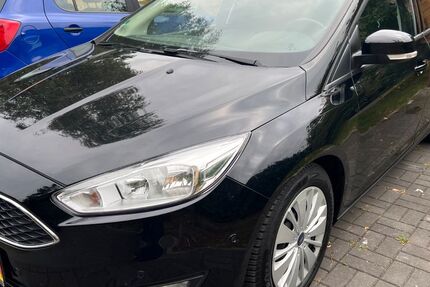 Ford Focus 48.000 km 10.900 € Falkensee/Spandau 14612