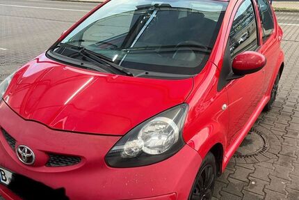 Toyota Aygo (X) 157.000 km 1.600 &euro; Berlin 13439