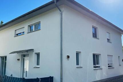 Exklusive Stadtvilla in Falkensee-Wohnen & Arbeiten in Seenähe
