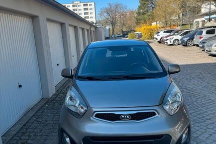 Kia Picanto 159.000 km 3.900 &euro; Berlin 12107