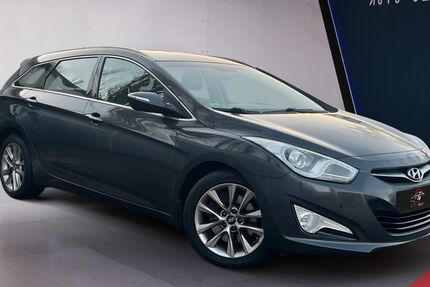 Hyundai i40 77.000 km 12.499 € Berlin 12439