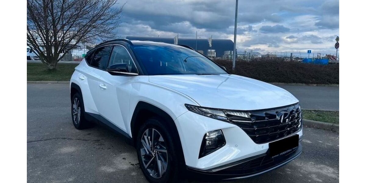 Hyundai TUCSON 68.000 km 18.230 &euro; Stahnsdorf 14532