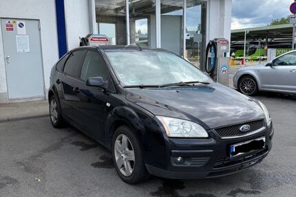 Ford Focus 241.002 km 1.750 &euro; Berlin 14193