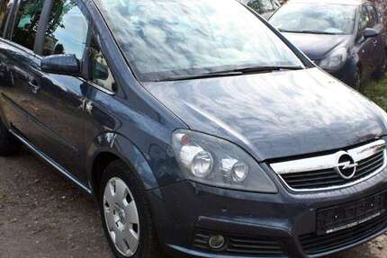 Opel Zafira 219.800 km 2.799 &euro; Berlin 13057