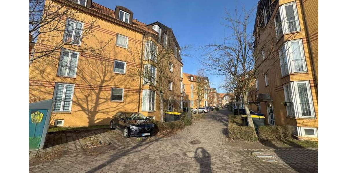 Etagenwohnung Nauen - 2 Zimmer, 63 m&sup2;, 599&euro; | Angebot:27112172