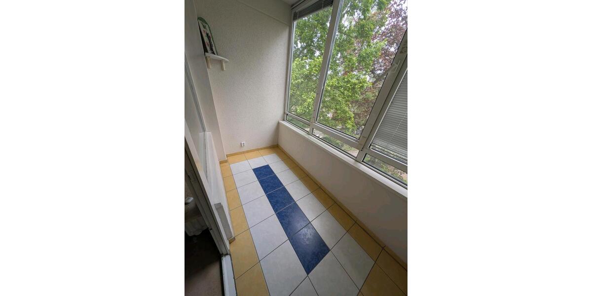 Dachgeschoßwohnung Berlin Lankwitz - 2 Zimmer, 45 m&sup2;, 240.000&euro; | Angebot:26888010