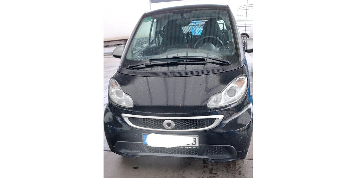 Smart Fortwo Coupe 105.600 km 4.050 € Berlin 10178