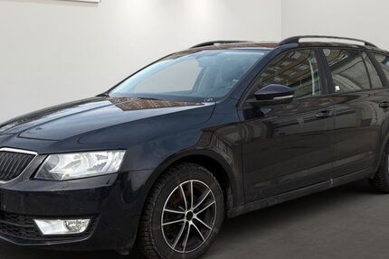 Skoda Octavia 298.033 km 3.999 &euro; Berlin 12681