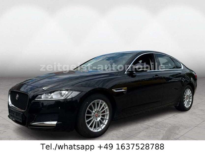 Jaguar XF 124.800 km 16.385 € Potsdam 14480