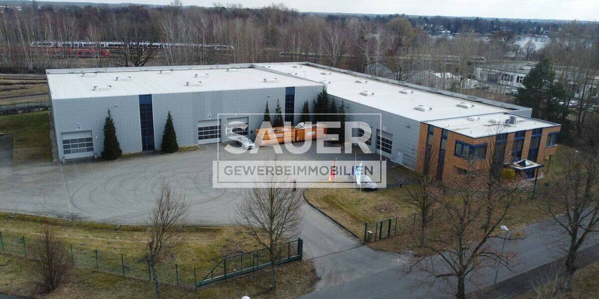 Gewerbeobjekt Hennigsdorf - 3.500.000&euro; | Angebot:26026485
