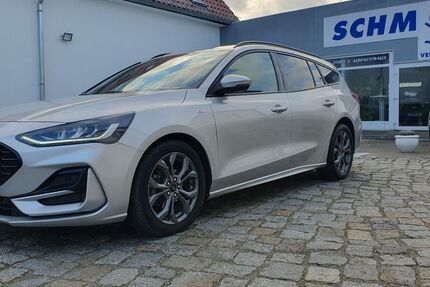 Ford Focus 45.500 km 18.990 € Potsdam 14469