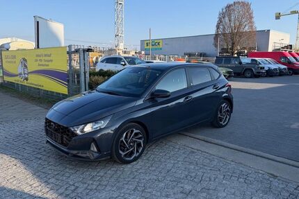 Hyundai i20 6.745 km 14.600 &euro; Berlin 13053