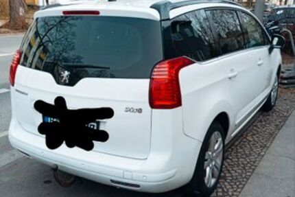 Peugeot 5008 124.000 km 6.800 &euro; Berlin 13507