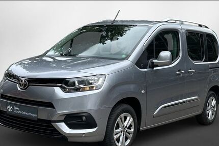 Toyota Proace City (Verso) 91.434 km 23.490 &euro; Berlin 13403