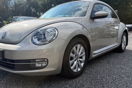 VW Beetle 87.267 km 8.990 &euro; Potsdam 14482