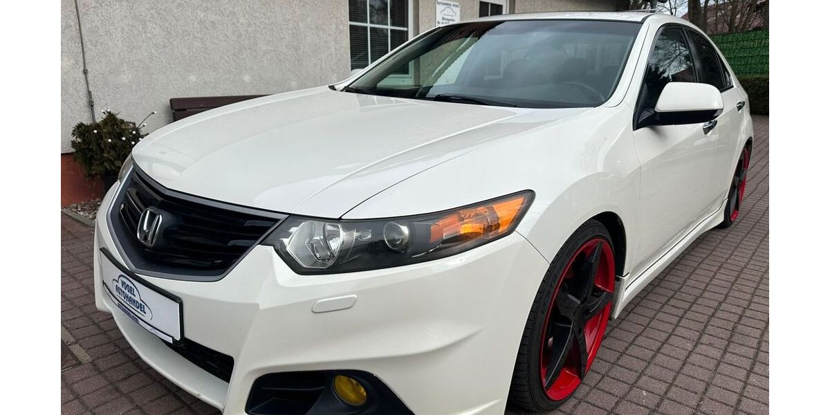 Honda Accord 217.000 km 9.400 &euro; Berlin 13059