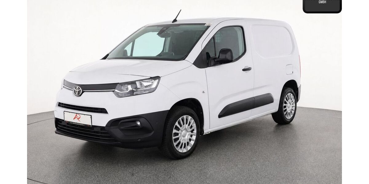 Toyota Proace City 38.001 km 14.880 &euro; Berlin 12103