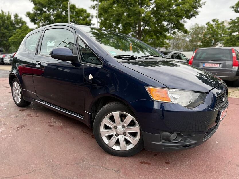 Mitsubishi Colt 264.000 km 2.490 € berlin 12681