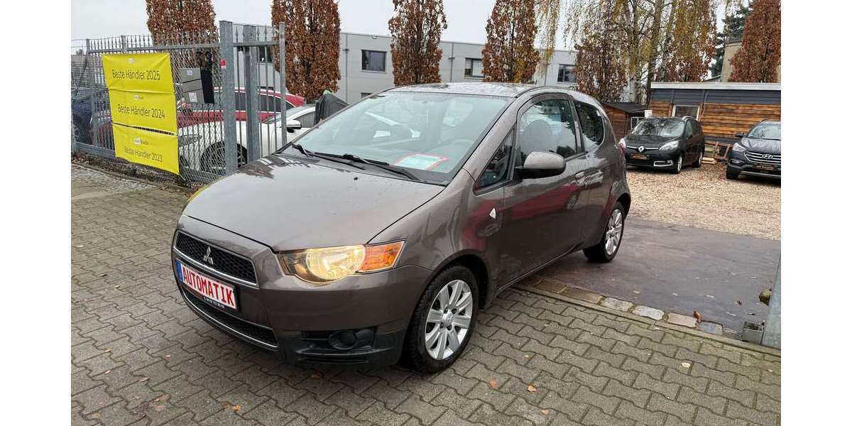 Mitsubishi Colt 99.000 km 5.999 € Berlin 12349