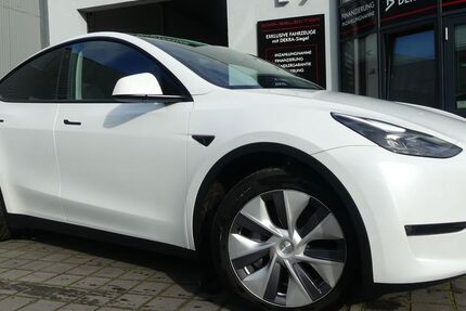 Tesla Model Y 21.312 km 39.400 € Berlin 13156