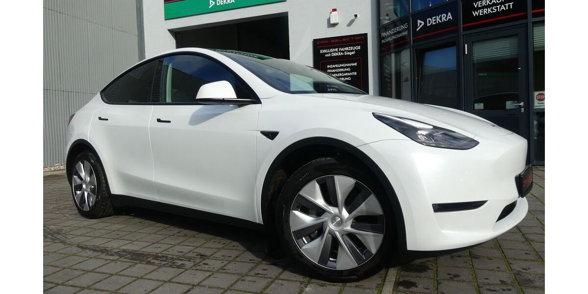 Tesla Model Y 21.312 km 39.400 € Berlin 13156