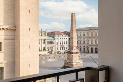 Beletage im Stadtpalais am Alten Markt 3 zimmer