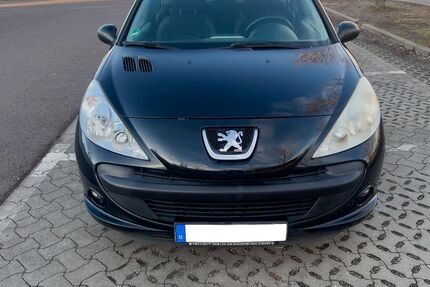 Peugeot 206 180.700 km 950 &euro; Berlin 12107