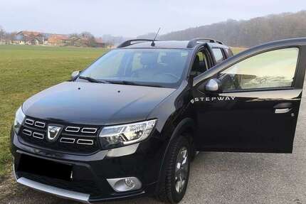 Dacia Logan 121.000 km 8.500 &euro; Berlin 13187