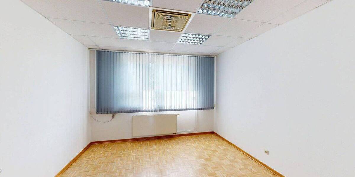 Gewerbeobjekt Seddiner See Neuseddin - 4 Zimmer, 150 m&sup2;, 1.875&euro; | Angebot:25971787