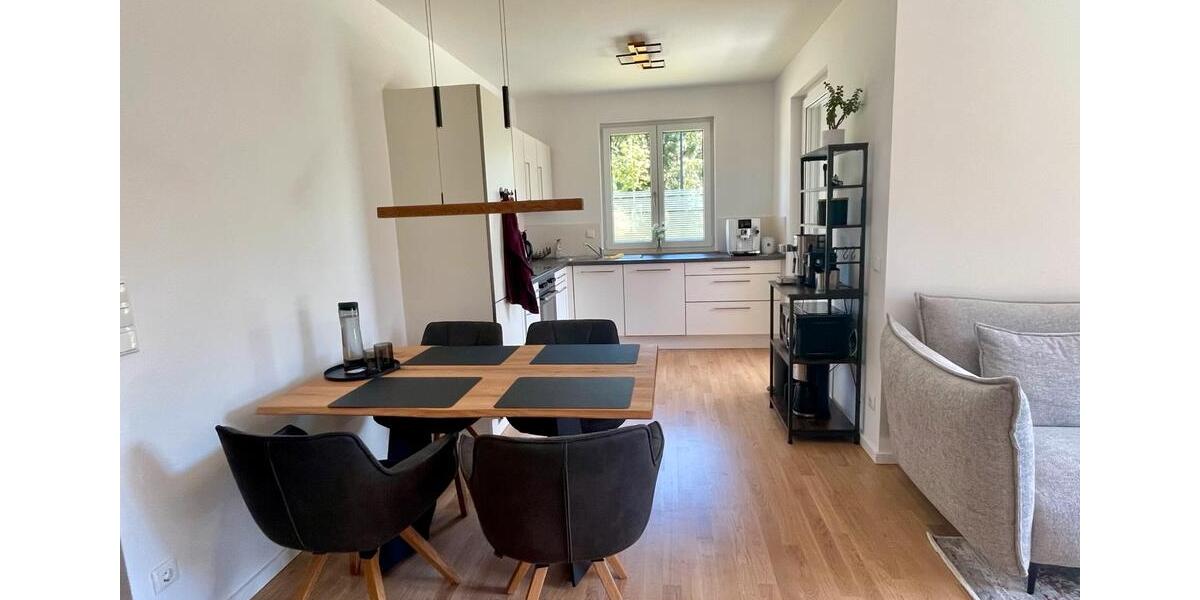 Etagenwohnung Beelitz - 3 Zimmer, 82 m&sup2;, 1.060&euro; | Angebot:26151023