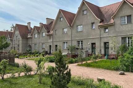 Haus zum Mieten in Berlin 900 € 71 m²