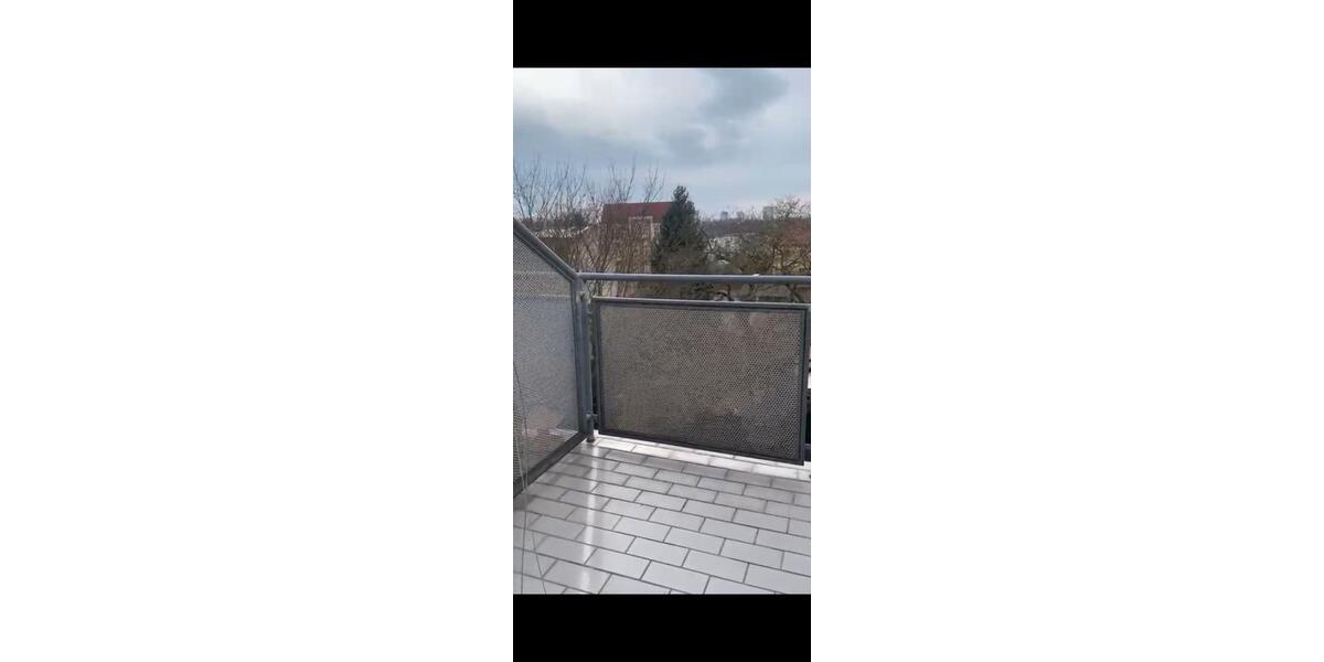 Dachgeschoßwohnung Potsdam Babelsberg - 2 Zimmer, 90 m&sup2;, 900&euro; | Angebot:25870629