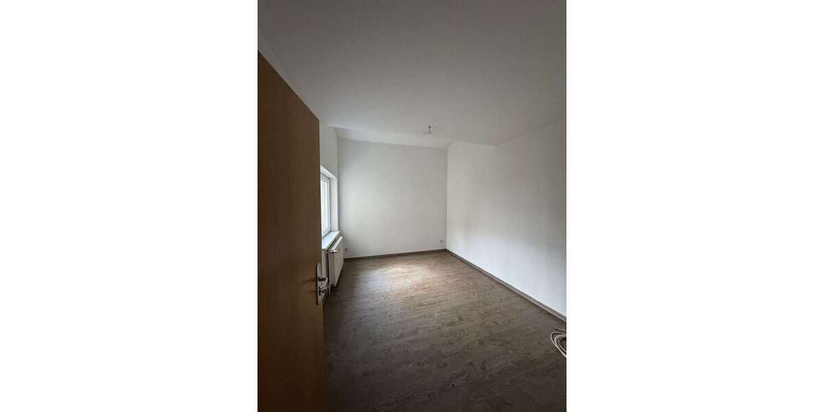 100 m² großes Reihenhaus in Falkensee, nahe Potsdam + Berlin, ruhige Siedlungslage, Einfamilienhaus 4 zimmer