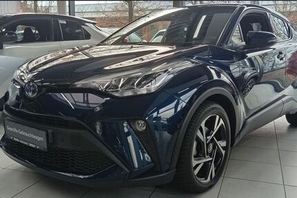 Toyota C-HR 14.036 km 27.900 € Berlin 13403