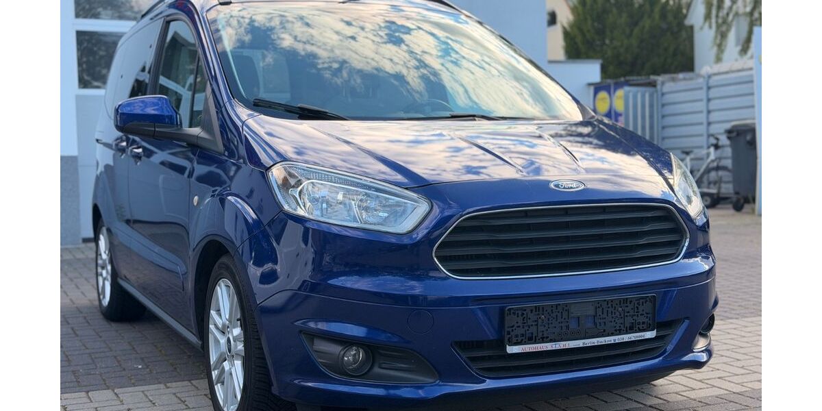 Ford Tourneo Courier 141.194 km 6.800 &euro; Berlin 12351