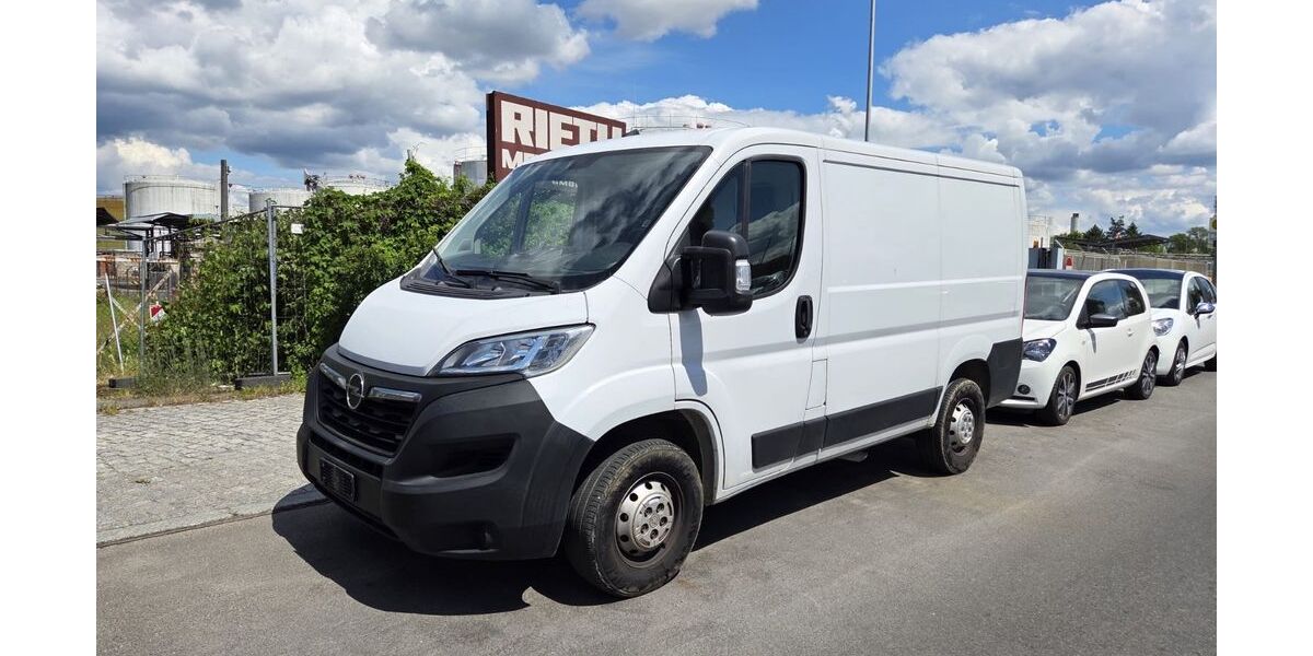 Opel Movano 187.425 km 9.499 &euro; Berlin 13597