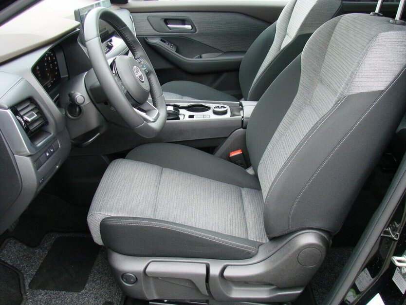 Nissan X-Trail 1.5VC-T e-Power e-4orce N-Connecta Pano He 12.897 km 33.980 € Falkensee 14612