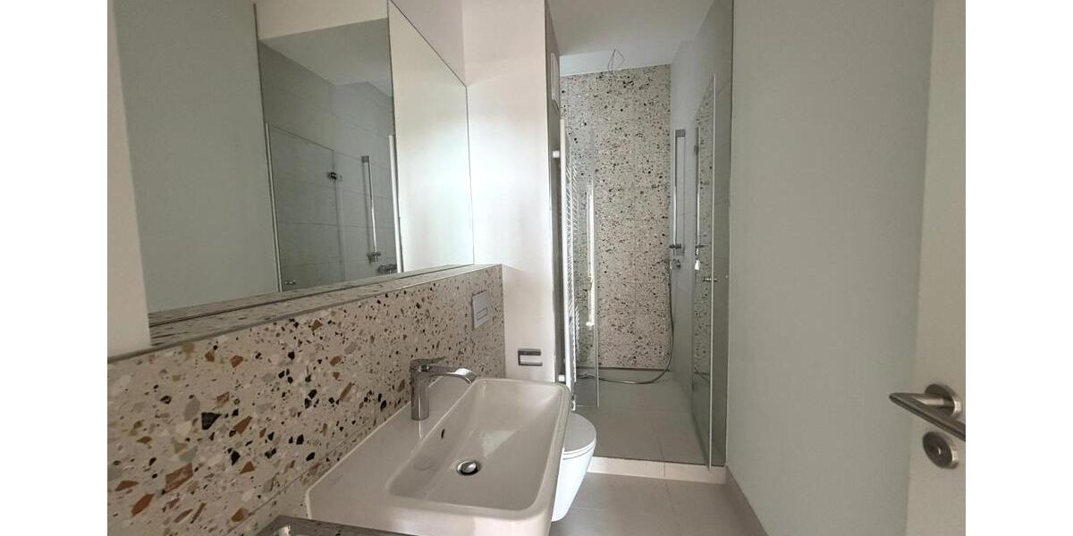 Terrassenwohnung Nauen - 3 Zimmer, 81 m&sup2;, 1.221&euro; | Angebot:26253246