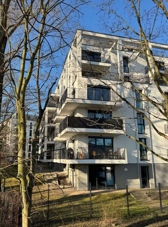 Wohnung zum Mieten in Berlin 570 € 28.5 m²