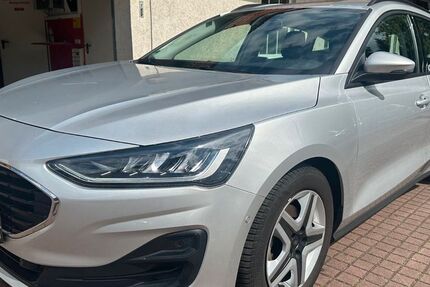 Ford Focus 32.416 km 17.980 &euro; Berlin 13059