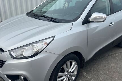 Hyundai ix35 221.000 km 6.290 &euro; Berlin 12057