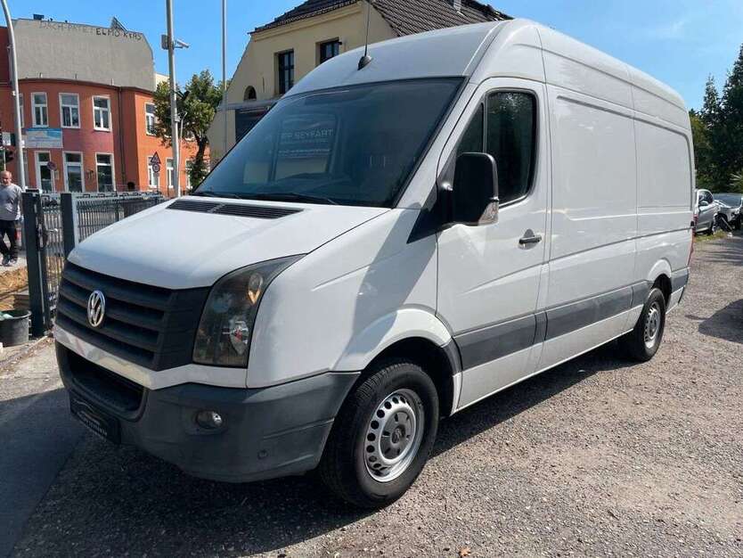 VW Crafter 159.000 km 12.990 € Berlin 12107