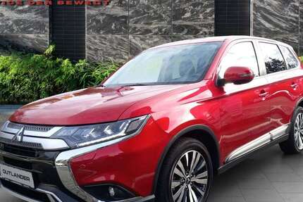 Mitsubishi Outlander 18.200 km 22.990 € Stahnsdorf 14532