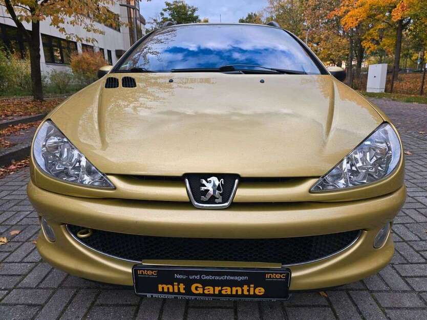 Peugeot 206 120.613 km 2.999 € Berlin 12349