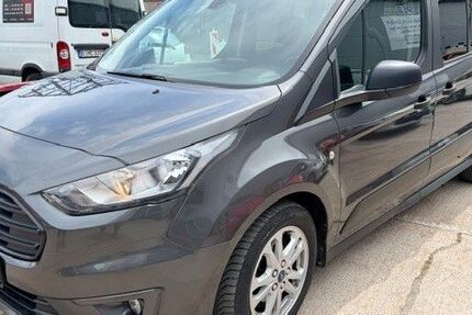 Ford Tourneo Connect 107.000 km 15.800 &euro; Berlin 13581
