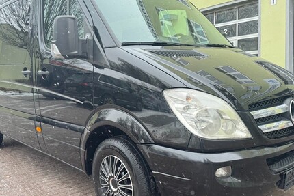 Mercedes-Benz Sprinter 379.761 km 15.990 &euro; Berlin 10178