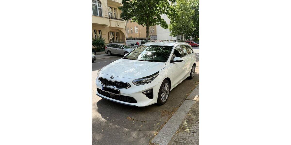 Kia ceed Sportswagon 79.892 km 15.890 &euro; Berlin 10623